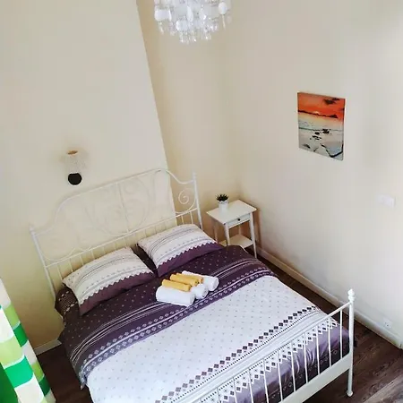 Appartement Beautiful With 1 Bedroom Main Square